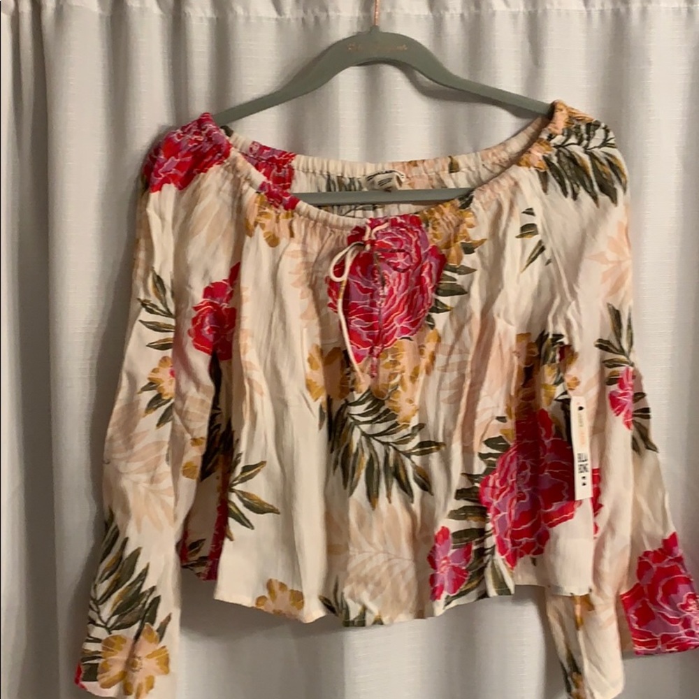 Billabong off the shoulder top